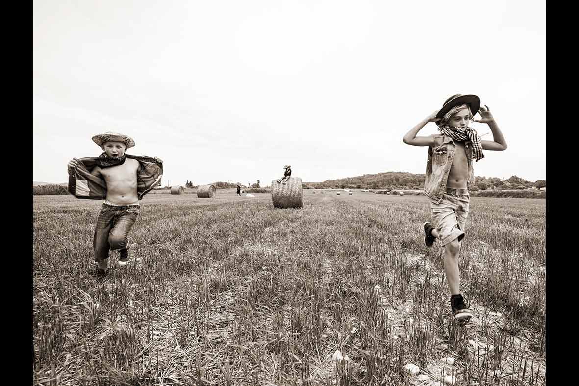 ropa de niños mallorca corriendo