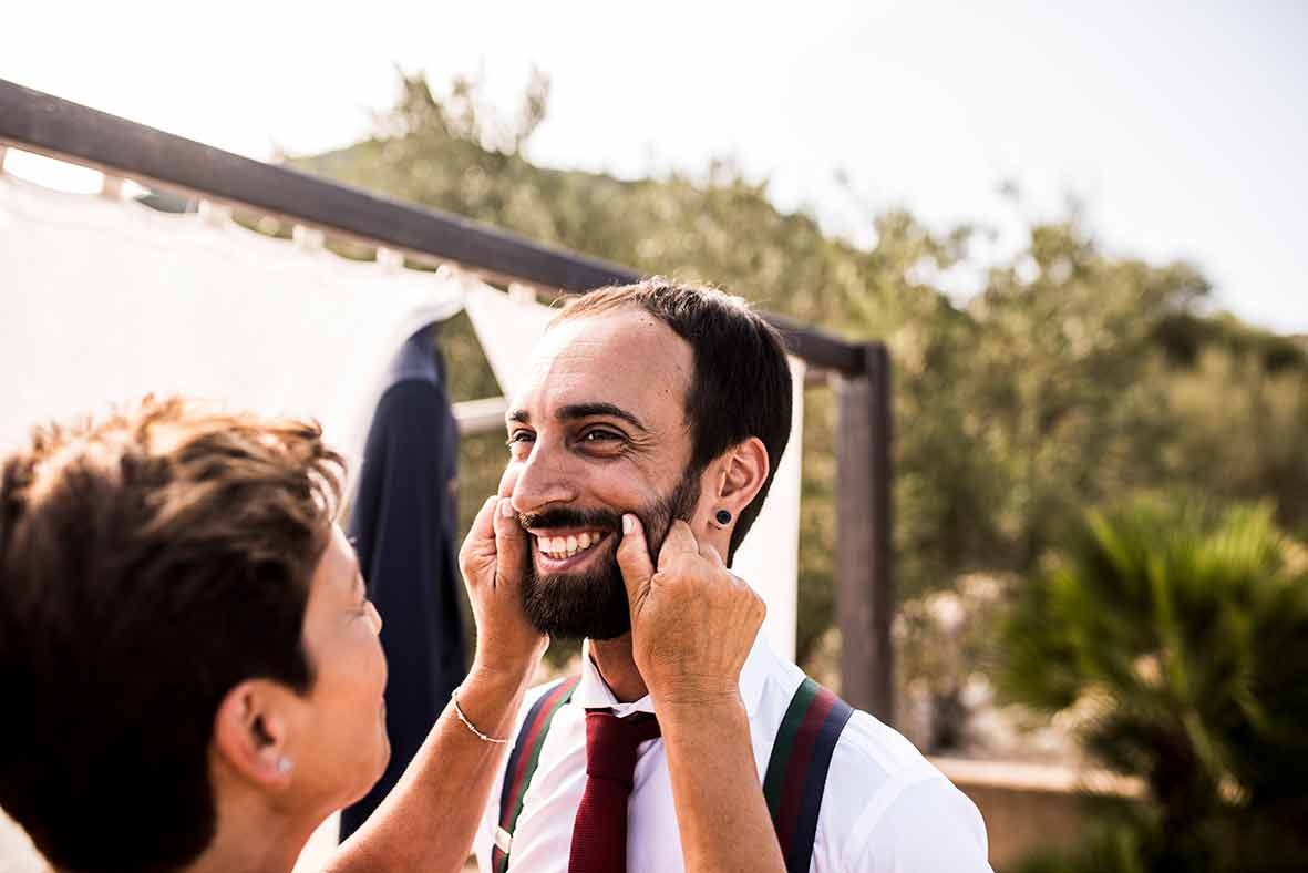 "ALT"wedding photographers in Mallorca mother