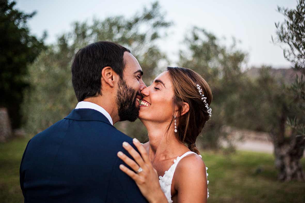 "ALT"wedding photographers in Mallorca romance