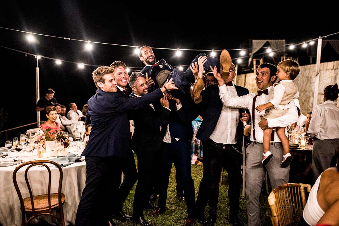 "ALT"wedding photographers in Mallorca funny