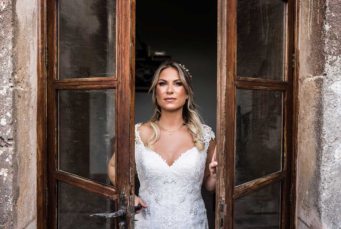 "ALT"photographer in mallorca son burguet bride