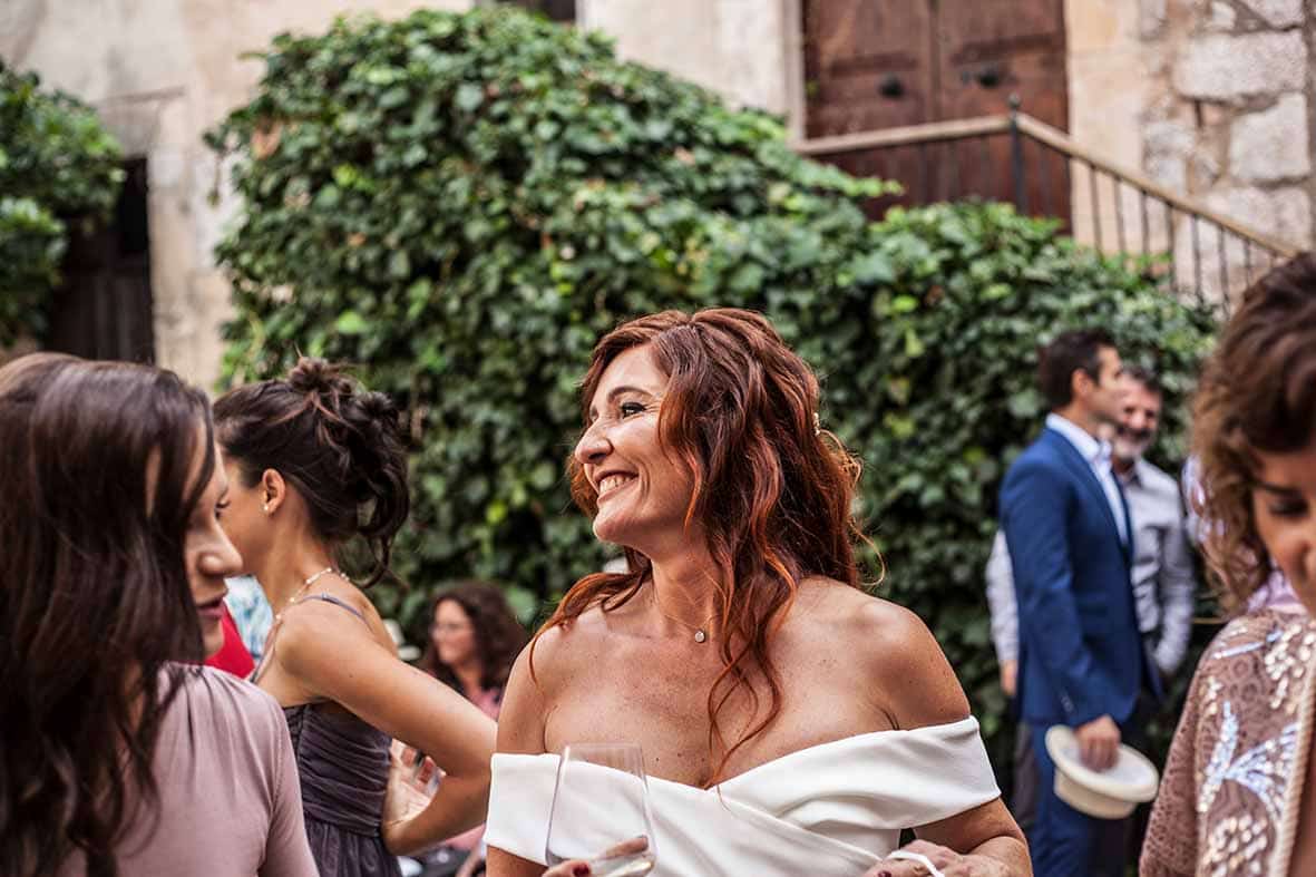 "ALT"reportaje de boda en mallorca novia feliz