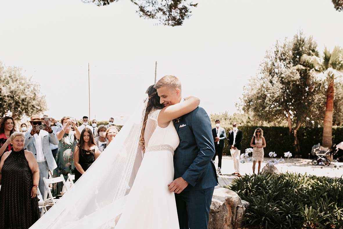 "ALT"boda en Finca Morneta abrazo"