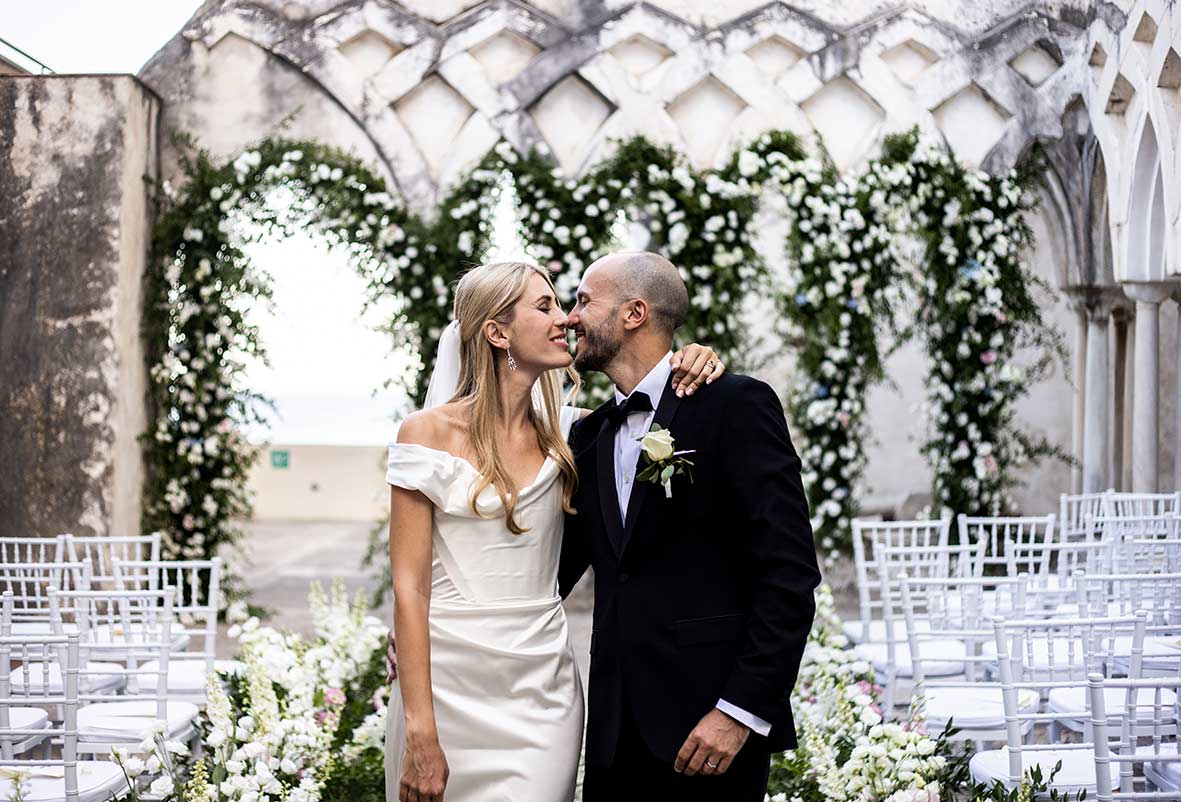 "ALT"fotógrafo de boda en Amalfi fotos pareja"