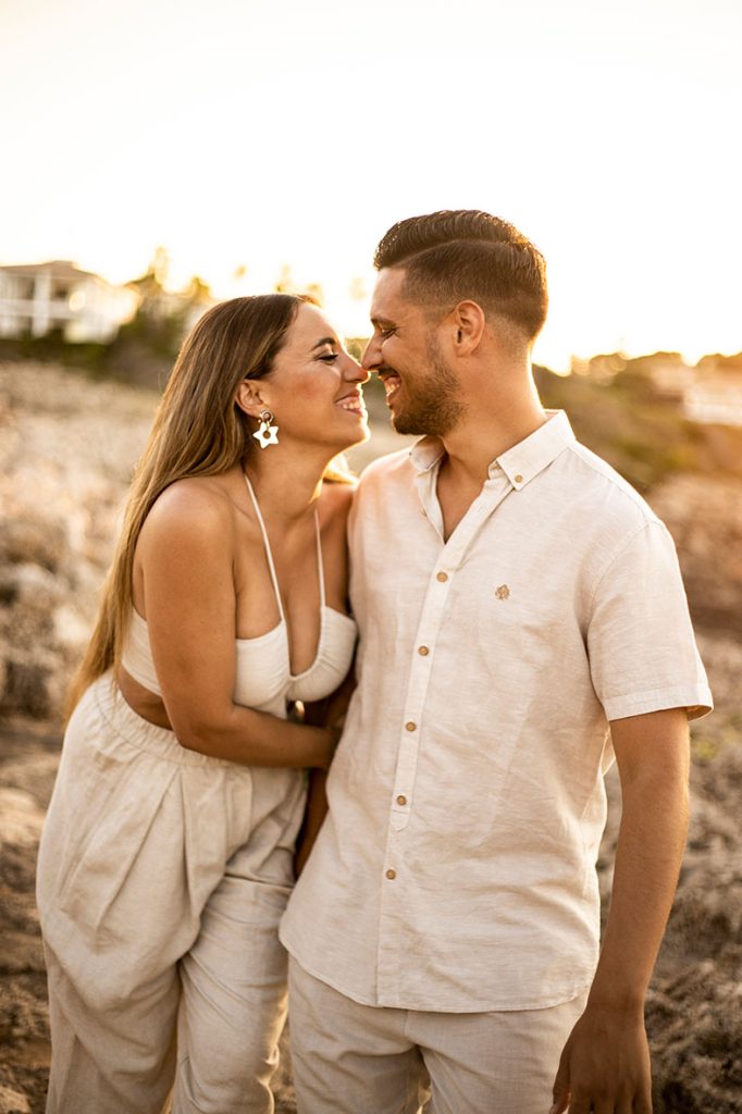 "ALT"fotos de preboda en Mallorca risas"