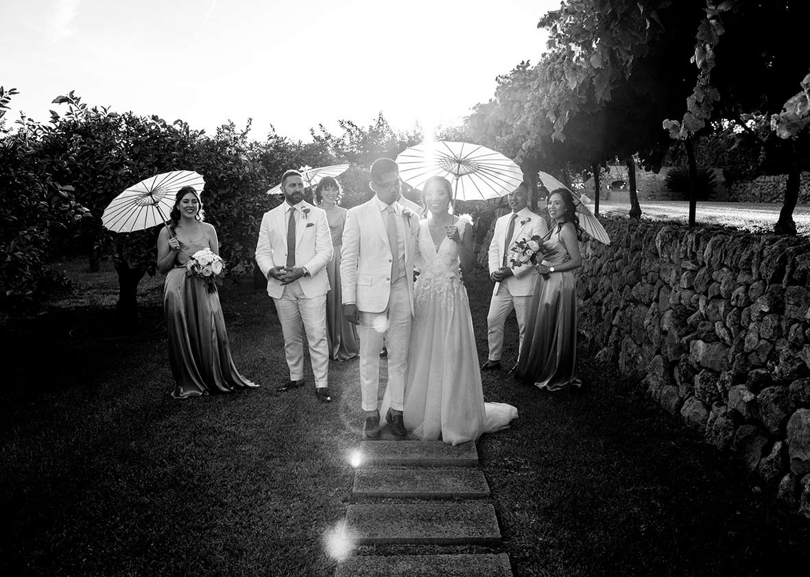 "ALT"boda filipina en mallorca sombrillas bn"