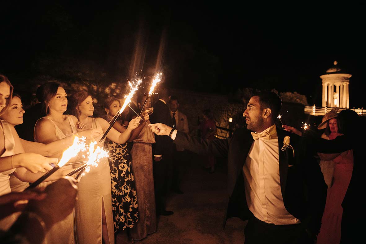 "ALT"boda en son marroig deia mallorca bengalas encendidas"