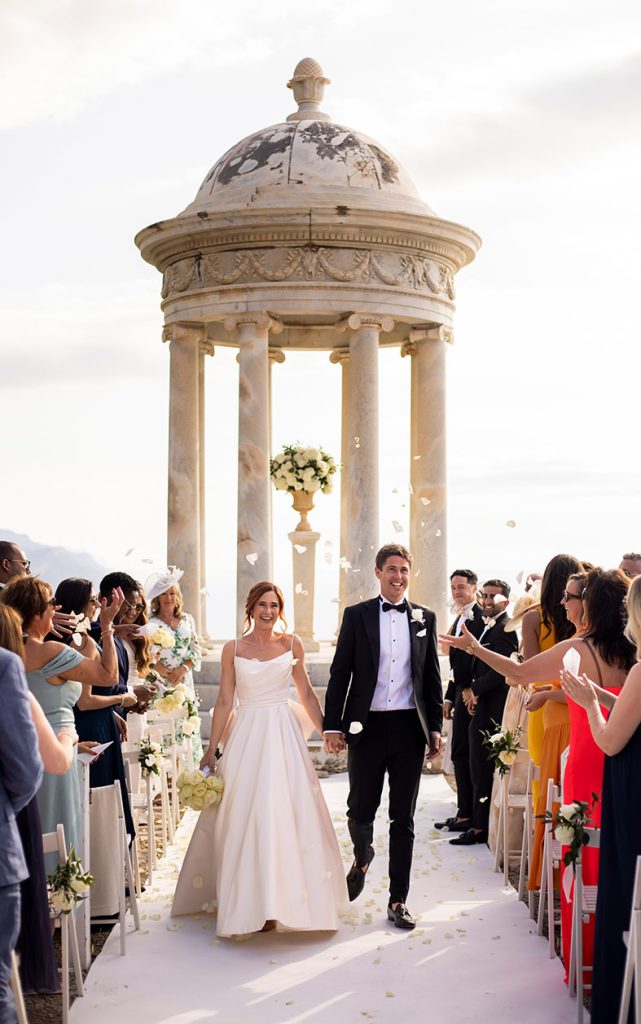 "ALT"boda en son marroig deia mallorca salida con petalos"