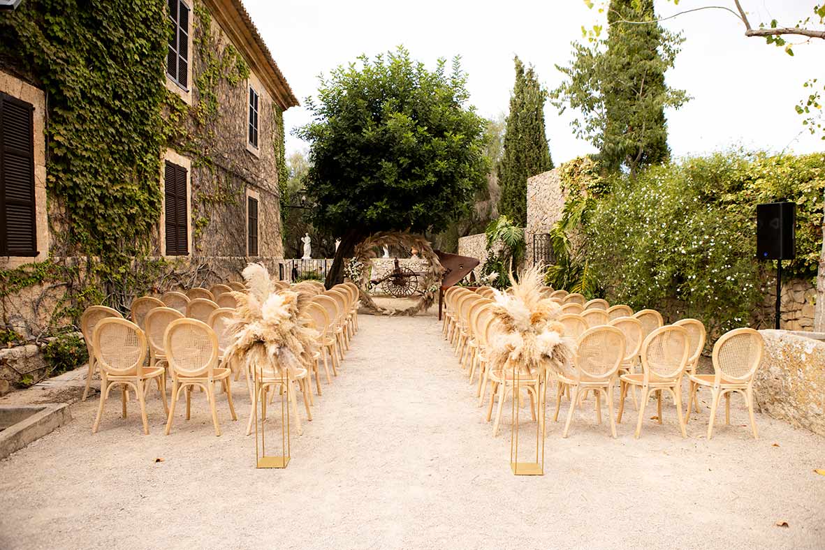 "ALT"boda lgtbi en mallorca deco ceremonia"