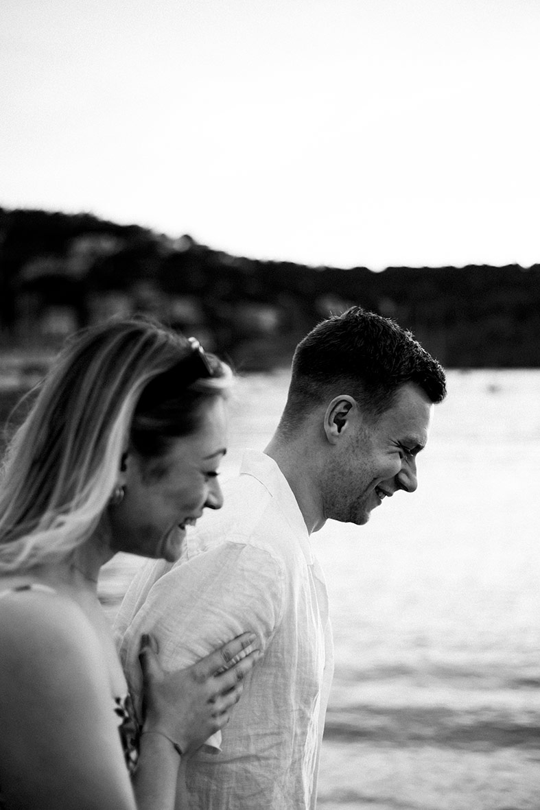 "alt"fotografia de preboda en mallorca blanco y negro"