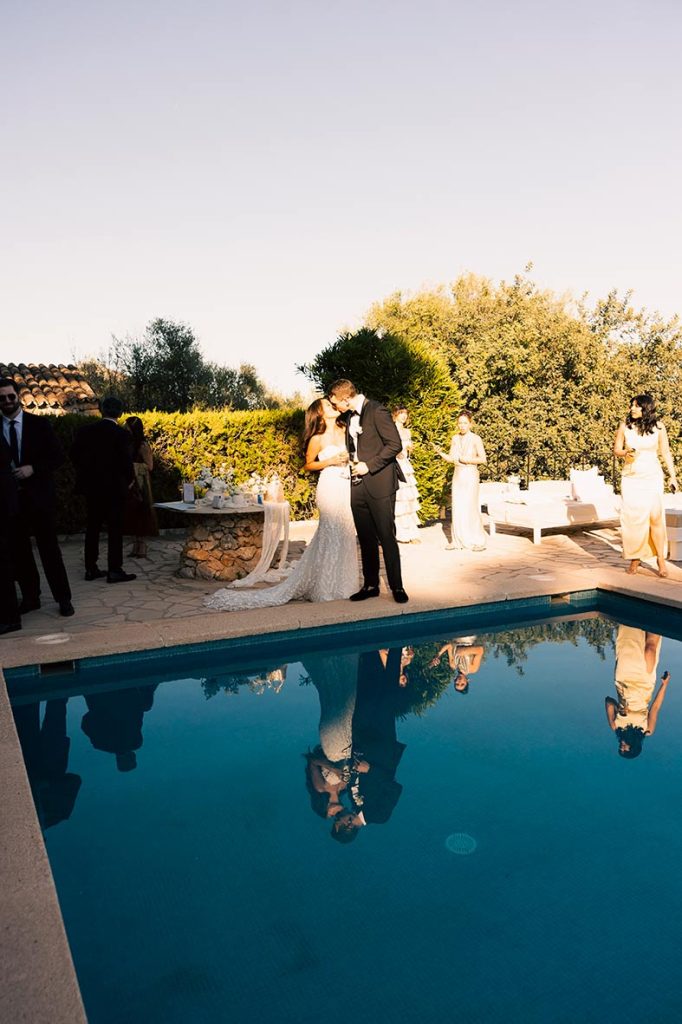 "alt"son togores boda en mallorca piscina"