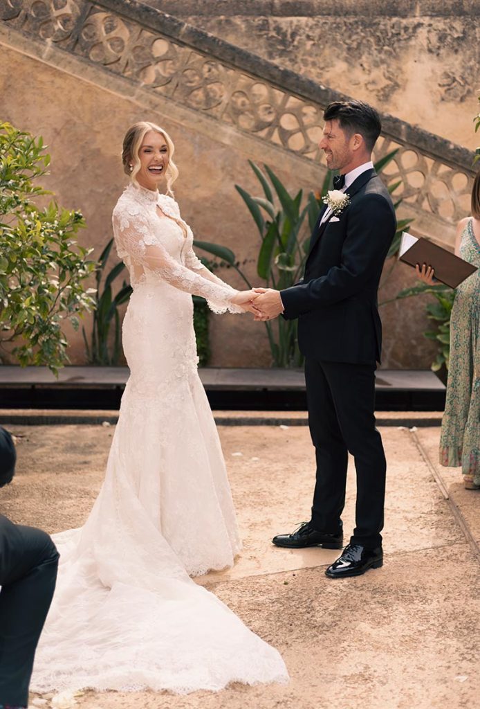 "alt"boda en finca son mir mallorca juntos altar"