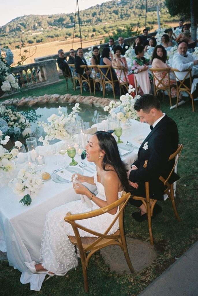 "alt"son togores boda en mallorca banquete analogica"