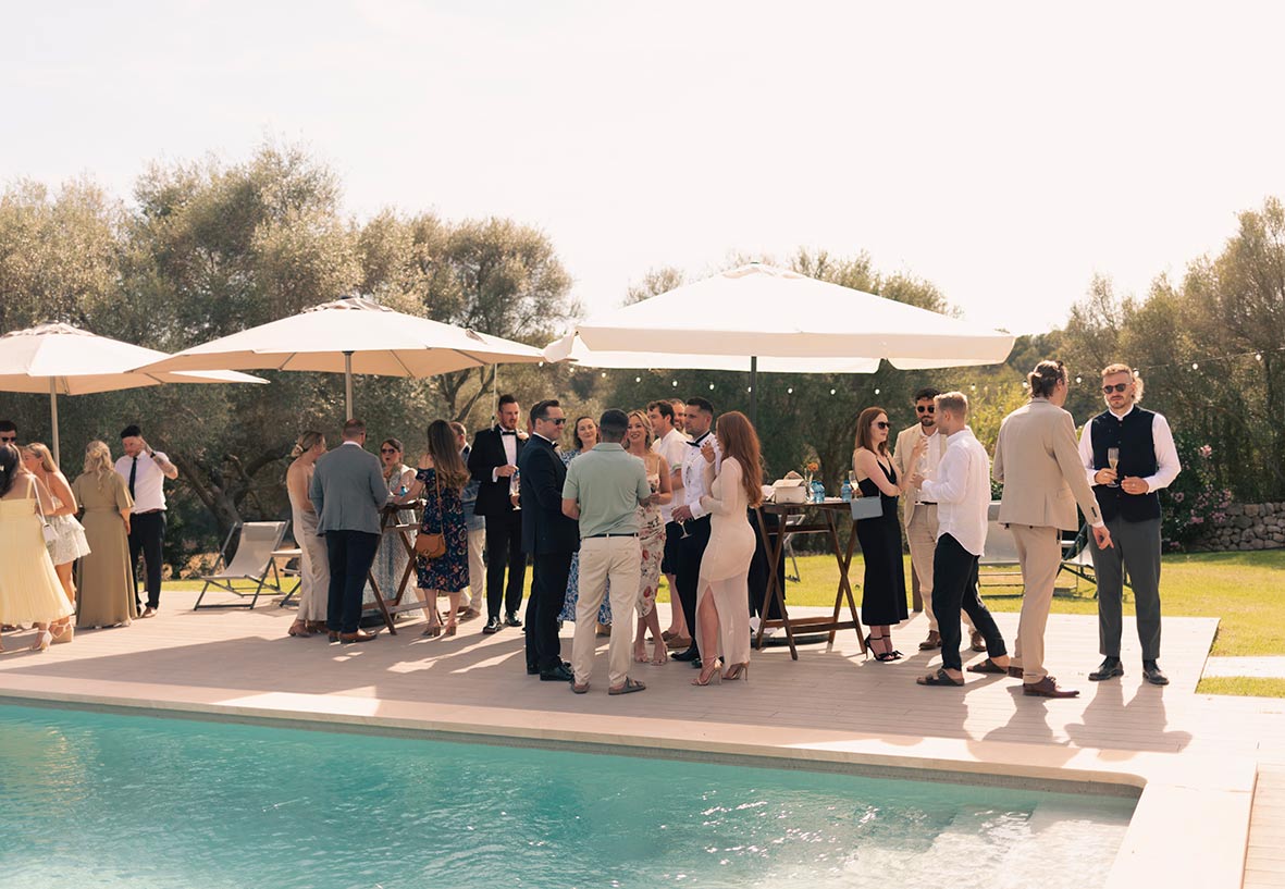 "alt"boda en finca las barracas mallorca piscina"