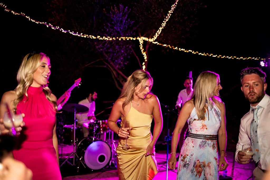 "alt"boda en finca las barracas mallorca disco"