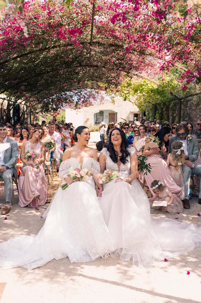 "alt"fotografo de boda lgtb en mallorca novias ceremonia"