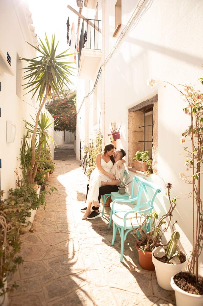 "alt"fotografo de bodas en ibiza calles"