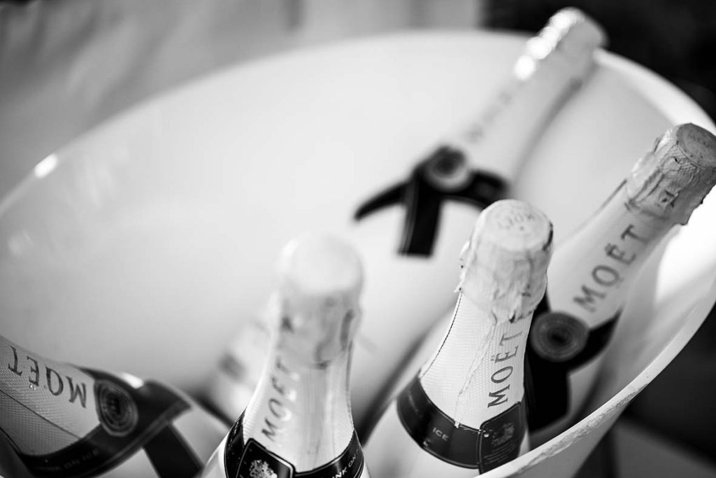 "alt"lugares para celebrar antes de la boda en mallorca champagne"